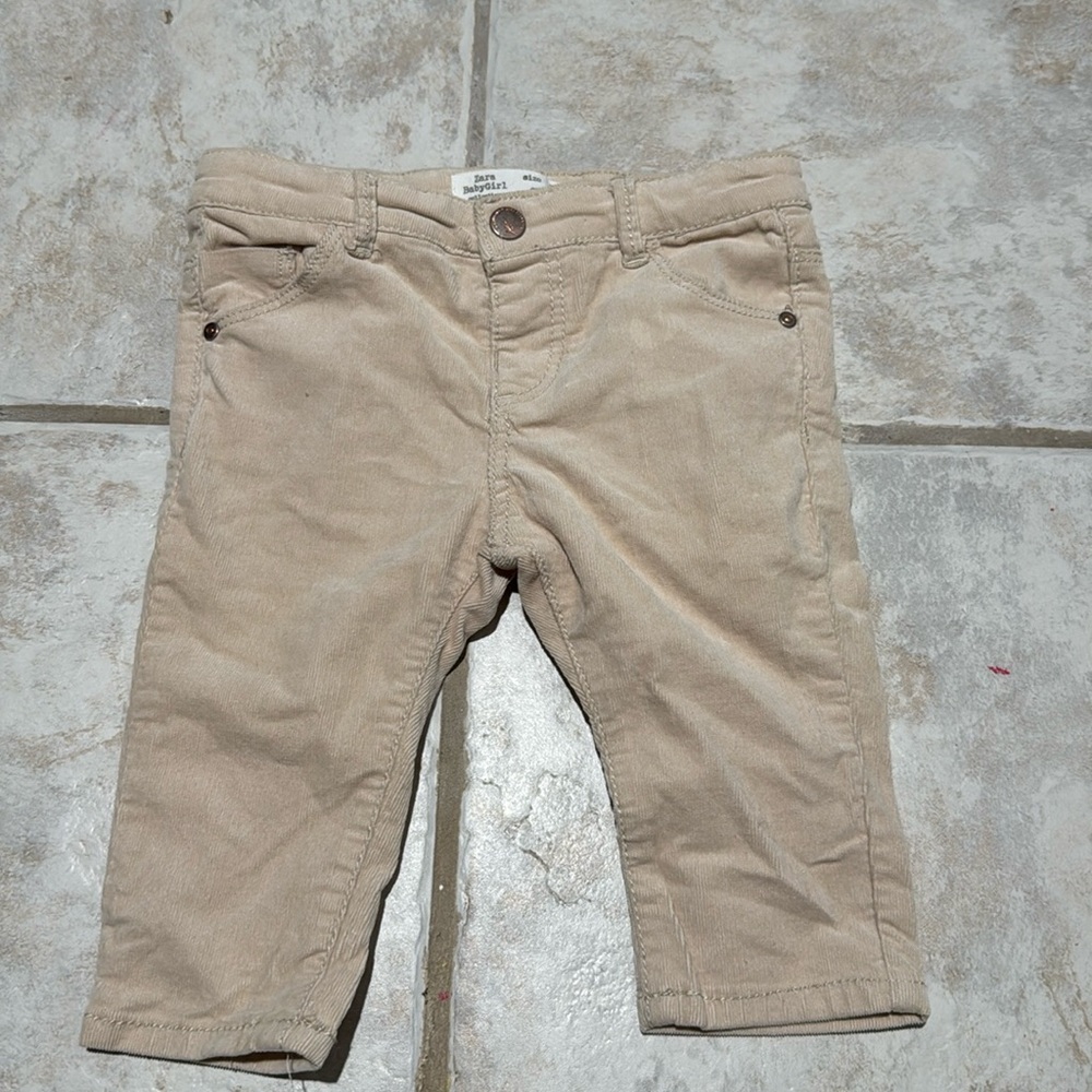 Baby 3-6 months soft jeans!